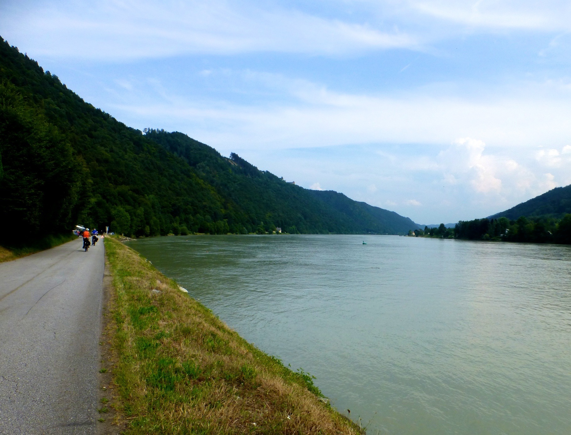 DANUBE (1)