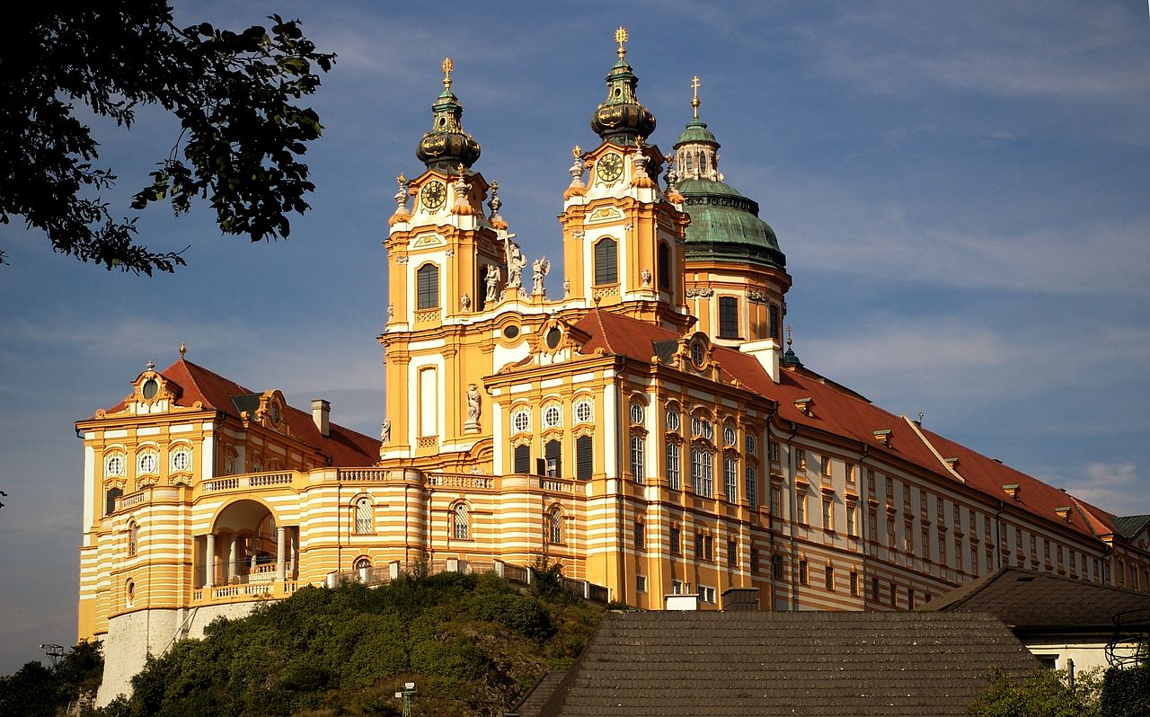 1280px-stift_melk_001_2004