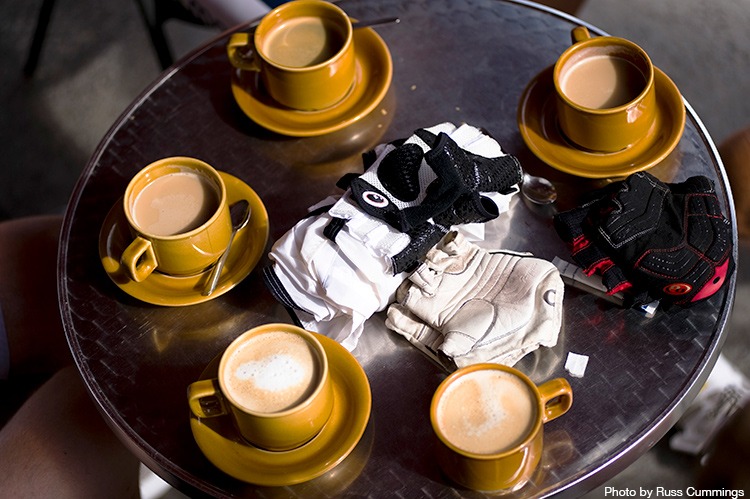 cycling-breakfast-coffee