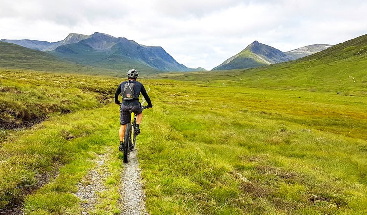 cycling tours scottish highlands