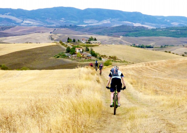 italy-self-guided-mountain-bike-holiday-saddle-skedaddle.jpg