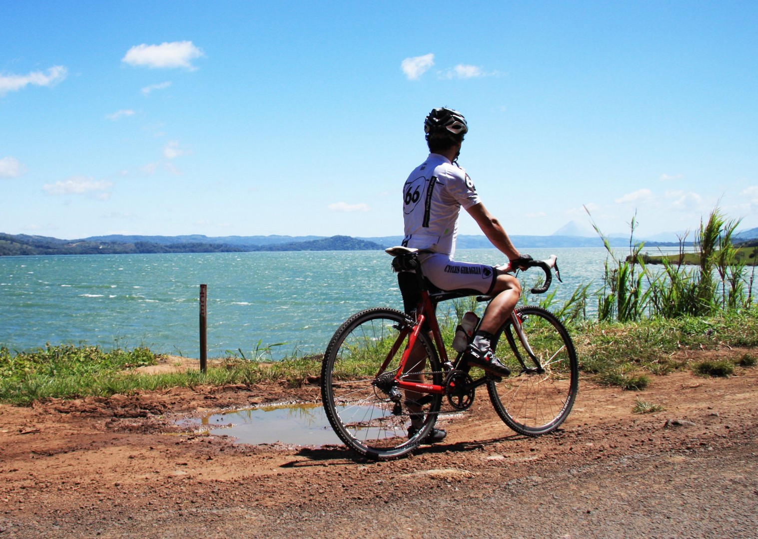 Guided Road Cycling Holiday Ruta de los Volcanes Costa Rica