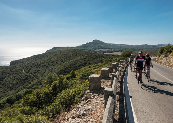 road-cycling-guides-portugal.jpg