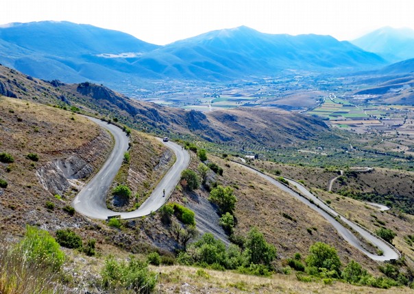 montepulcino-dabruzzo-guided-road-cycling-holiday-italy-abruzzo-appennini-dabruzzo.jpg
