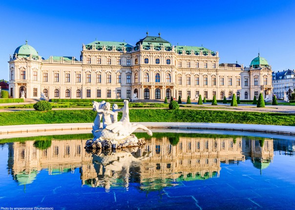 hofburg-palace-visit-cycling-holiday-vienna-austria.jpg