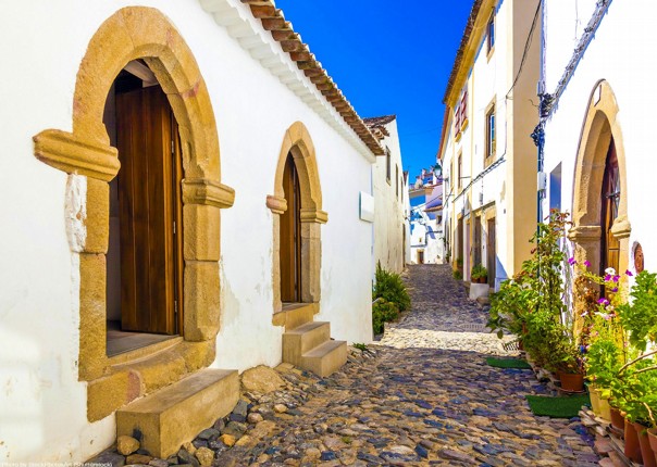 experience-traditional-portugese-culture-self-guided-cycling-tour-marvão.jpg