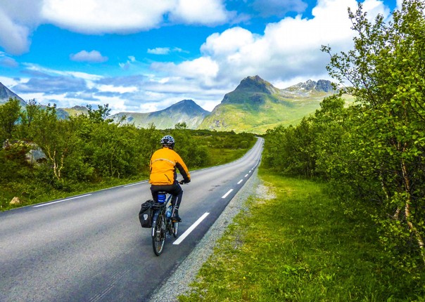 cycling-on-roads-norway-europe-lofoten-islands-self-guided.jpg