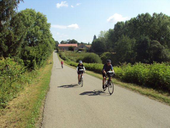 Francecyclingholiday21.jpg
