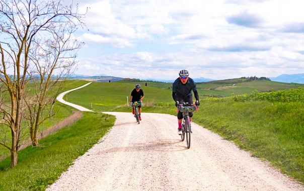 gravel-riding-holiday-italy-tuscany-guided5.jpg