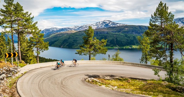 232323RÃ¸rvikfjellet- Sunnfjord Utvikling_ haarnaalsvinger-kopi.jpg