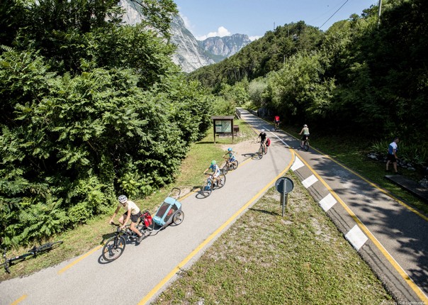 cycleway-italy-lake-garda-self-guided.jpg