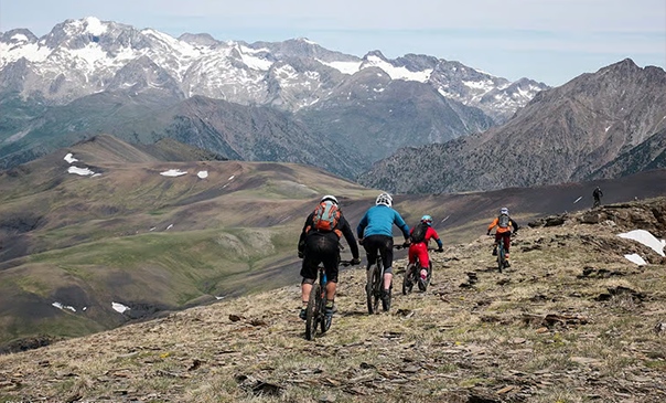 Pyrenees All Mountain Traverse