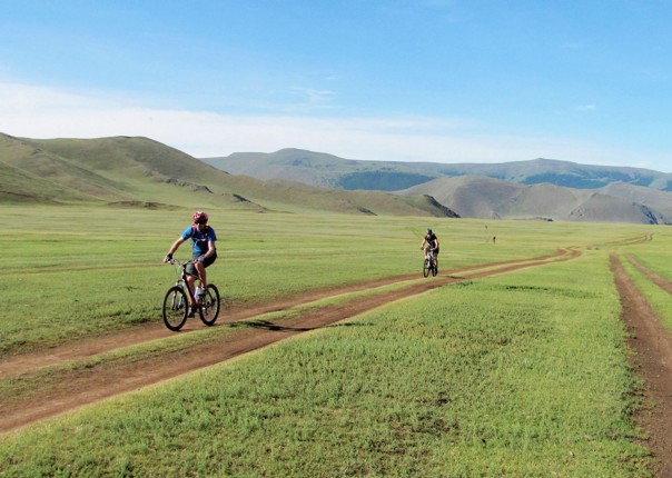 mongolia-bike-holiday-cycling-holiday-in-mongolia.jpg