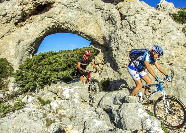 mountain-biking-tour-thrilling-remote-mountain-ranges-incredible.jpg