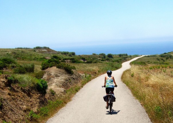 cycling-holiday-in-portugal-azure-ocean-ride
