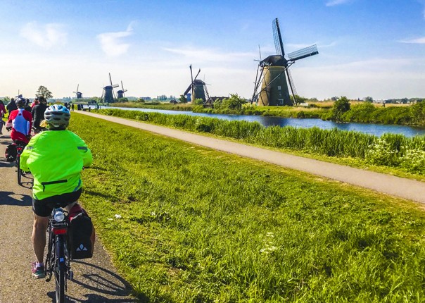 cycling-tour-holland-kinderdijk-culture-self-guided-family.jpg